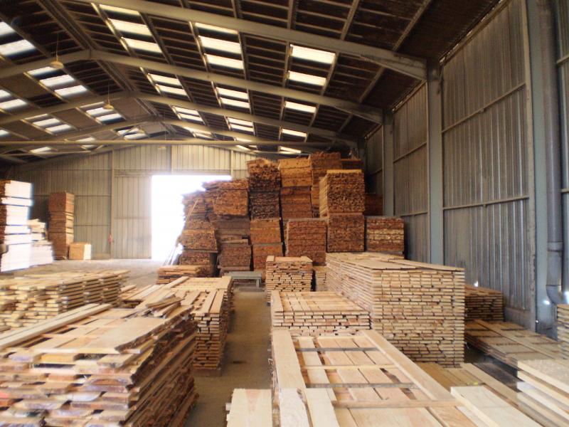 hangars de stockage  | stockage de nos bois secs 
